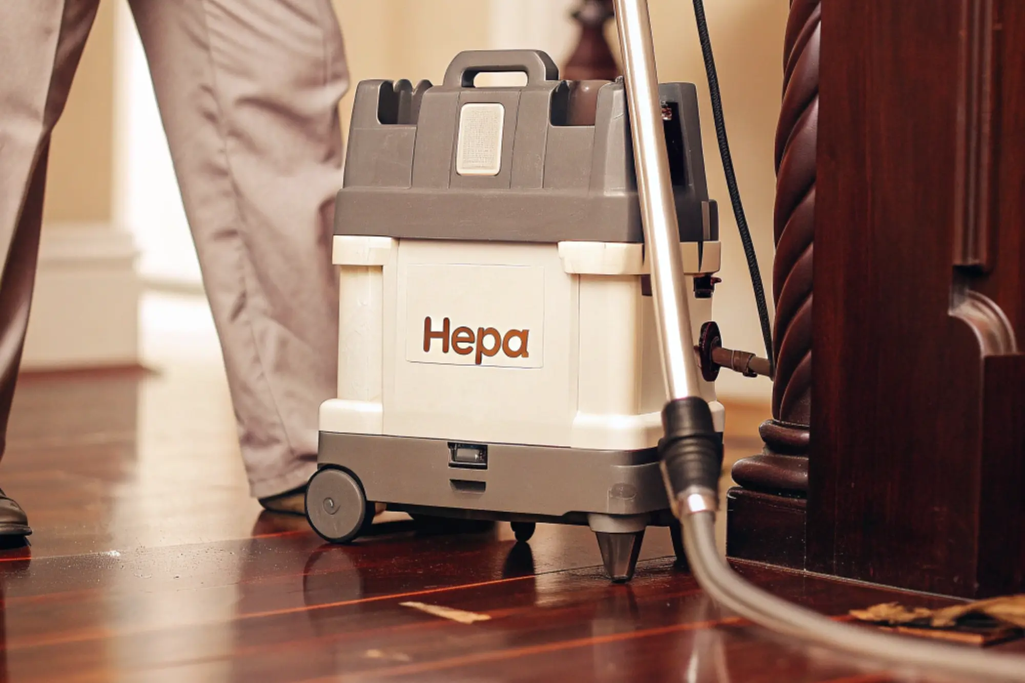 We use HEPA technology for mold removal West Palm Beach.